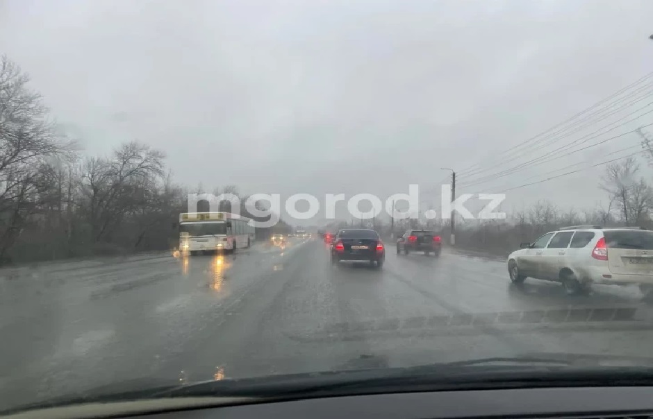 Дорожный оператор обратился к жителям западных областей Казахстана